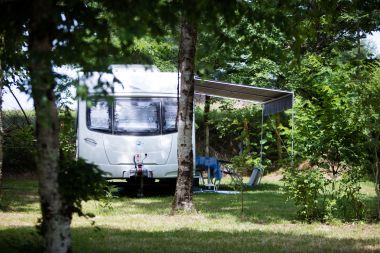 Emplacement Confort Camping Dordogne piscine