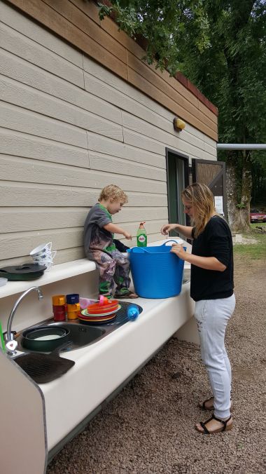 Washing up with mom