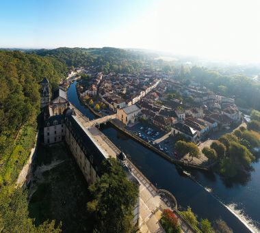 Château le Verdoyer, 30 minutes of Brantôme