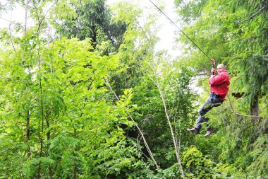 Accrobranche tree climbing Nontron Périgord Vert