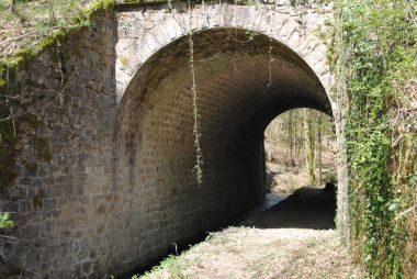 Hiking walking mountain bike Boucle Tacot Périgord Vert