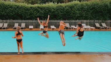 Les Enfants à la Piscine