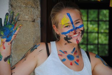 Face painting or war paintings ?