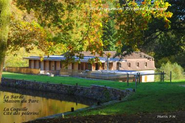 la Maison du Parc à la Coquille - étang de la Barde