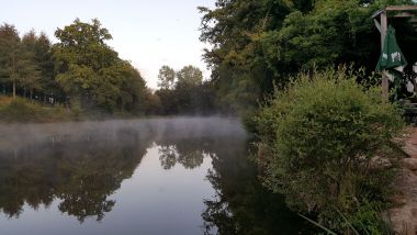 La brume se lève en septembre vacances nature périgord camping