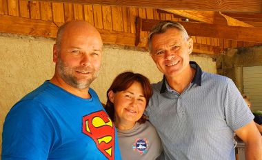 Flo and Véro, with Patrice Martin, famous french sportsman !