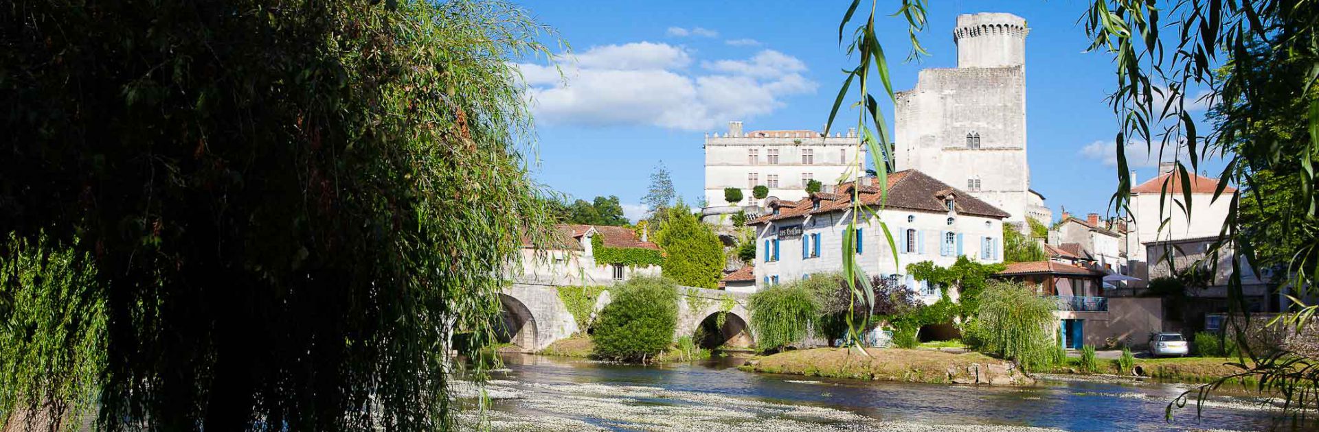 Bourdeilles kasteel Dordogne Périgord Vert